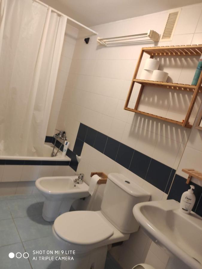 Luminoso Y Acogedor Apartamento En La Playa Oleiros Exteriér fotografie